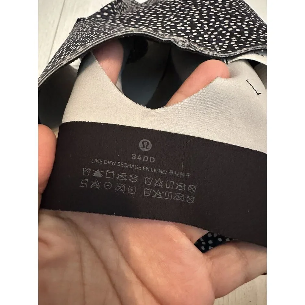 LULULEMON Enlite Bra Sz 34DD Front Zip Double Dimension Starlight‎ Black White